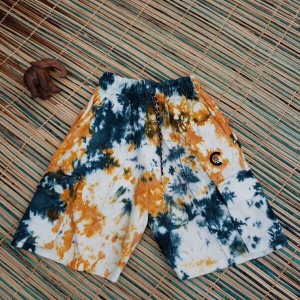 Adire short