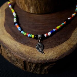 Unisex Neckpiece with mandala leave pendant